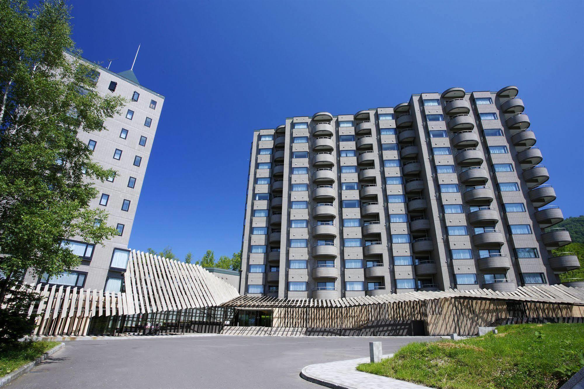 One Niseko Resort Towers Экстерьер фото